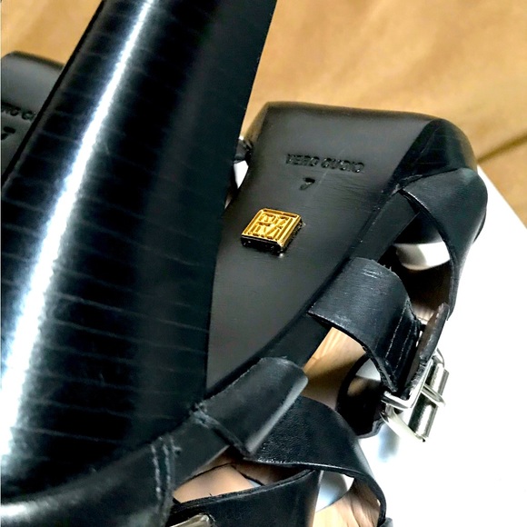 $245 NIB Pour la Victoire Strappy Leather Buckle Sandals Black - 7 - Picture 5 of 5